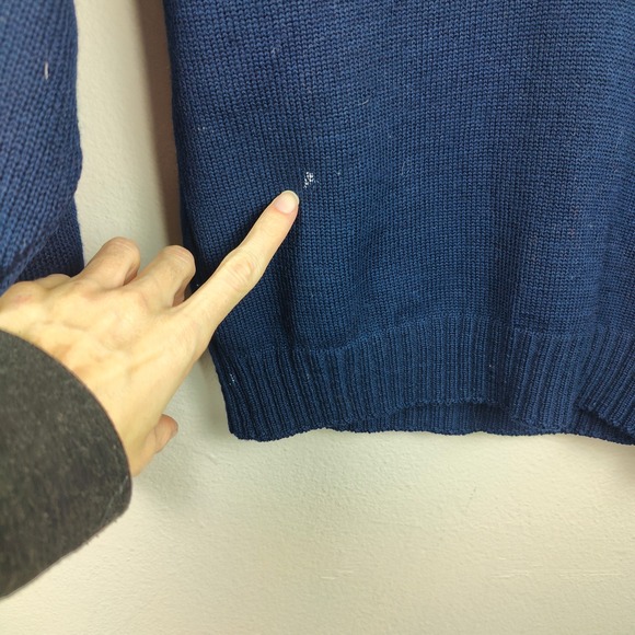 Vintage Pendleton Wool Sweater Womens Small Navy‎ Blue V Neck Fair Isle Trim - Picture 4 of 9